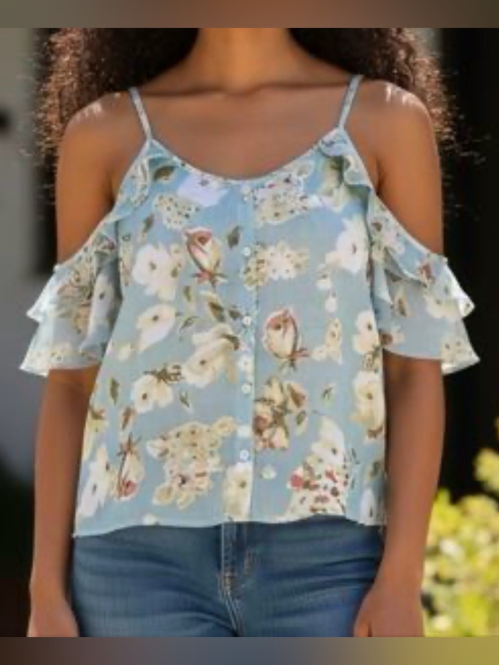 Peach Love CA Floral Cold Shoulder Button Front Flutter Sleeve Blouse Top M EUC